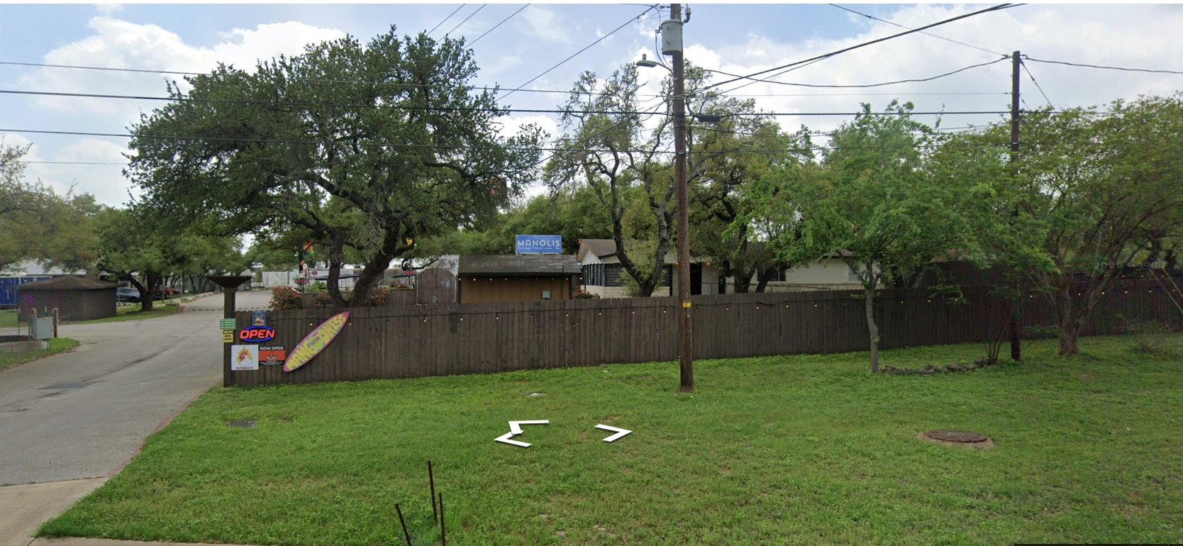 8907 Circle Drive
